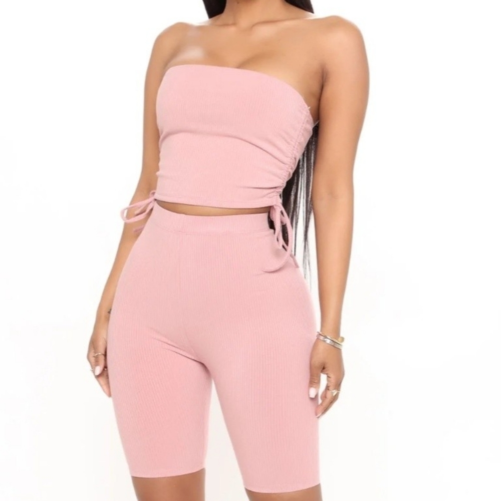 NWT Fashion Nova comfortably myself ribbed tube top size L